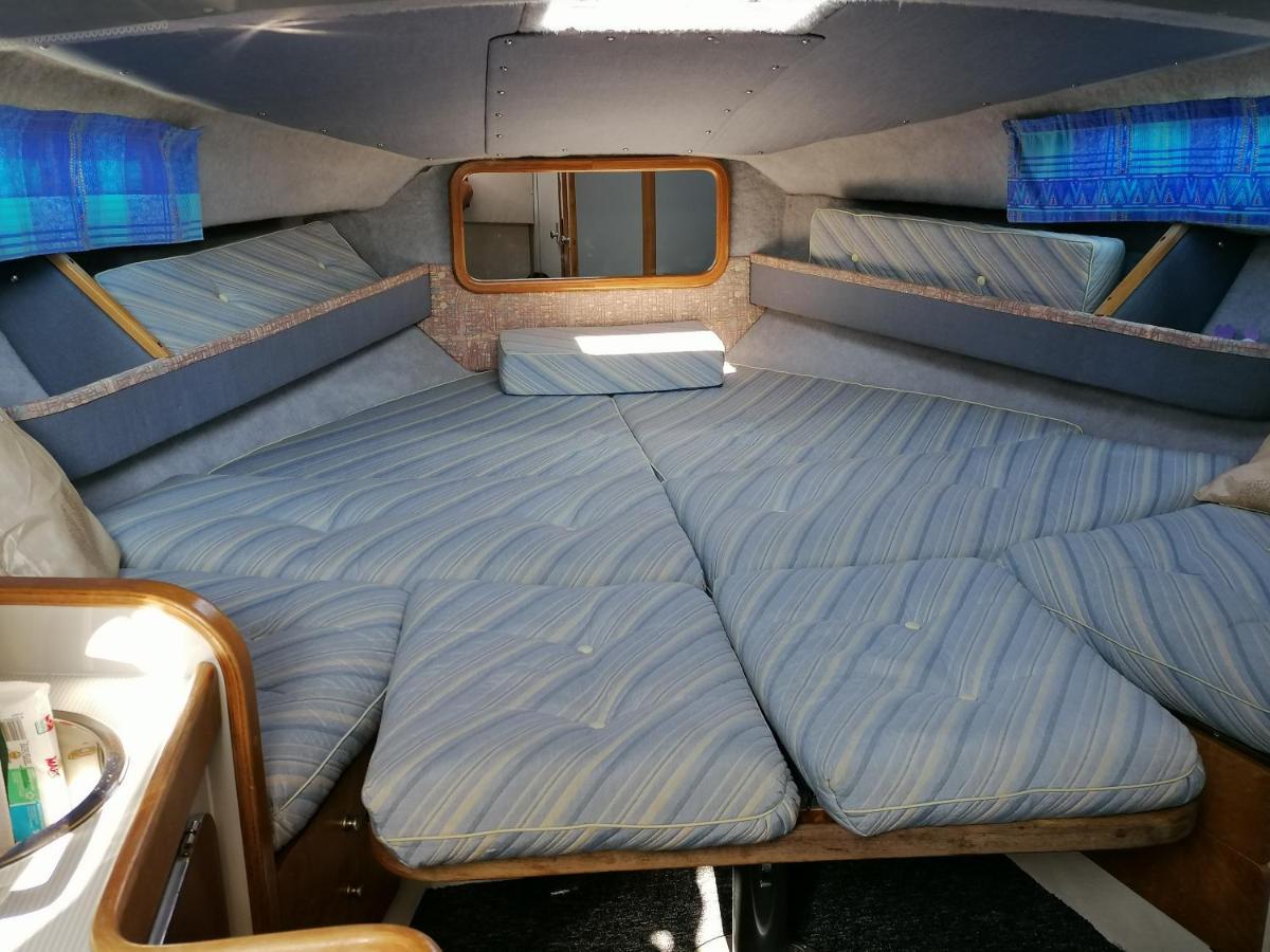Sejour Insolite Sur Un Yacht. Bateau Hotel A Quai. La Rochelle  Exteriér fotografie